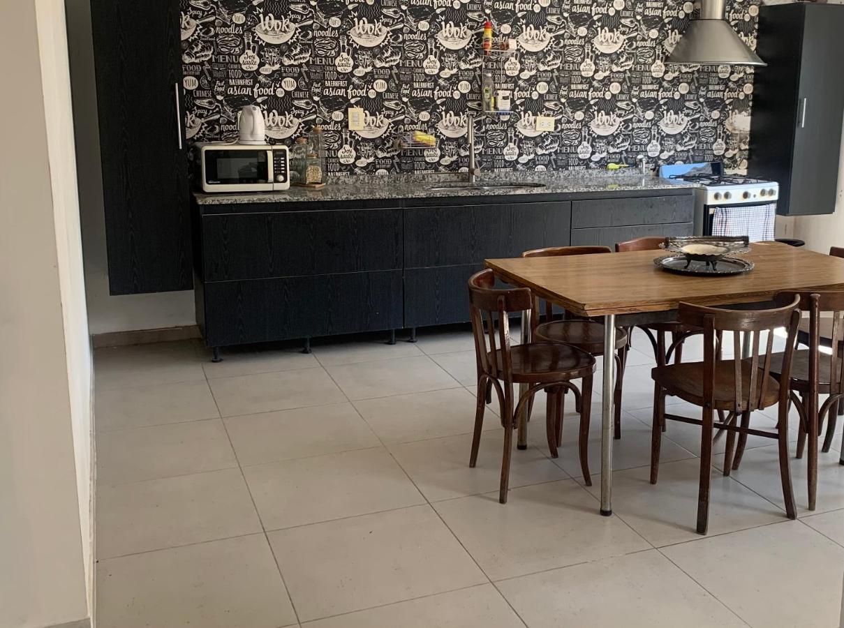 Hermoso Duplex Interno En La Mejor Zona De Mendoza Luaran gambar