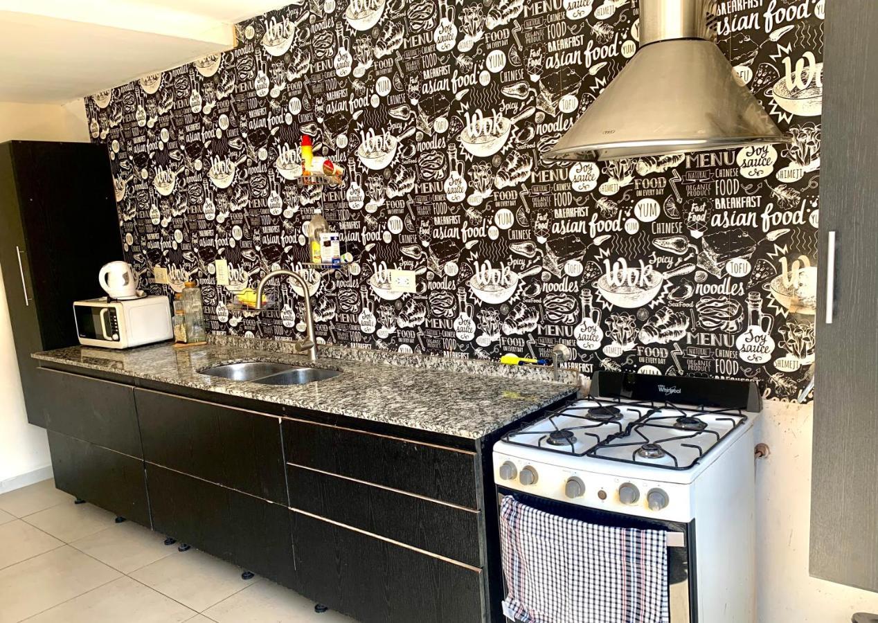 Hermoso Duplex Interno En La Mejor Zona De Mendoza Luaran gambar